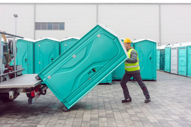 Best Portable bathroom rental  in Bellevue, IL